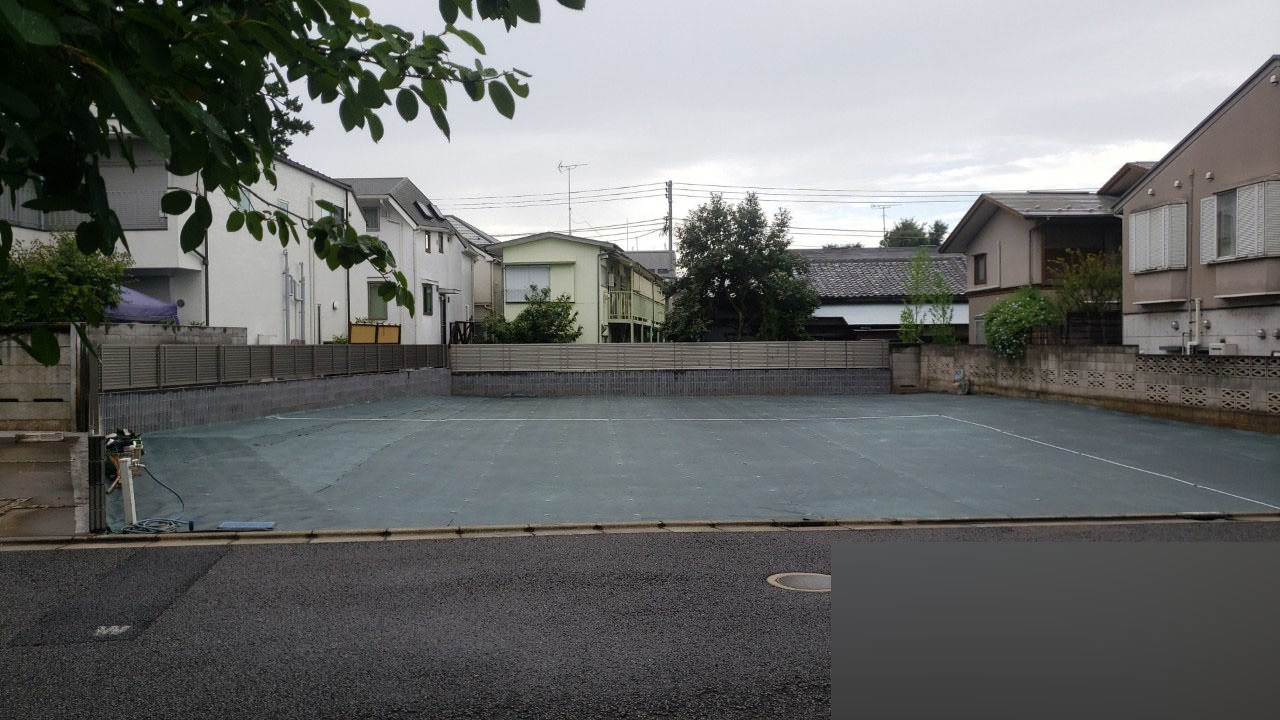 東京都世田谷区　防草シート張り 事例写真