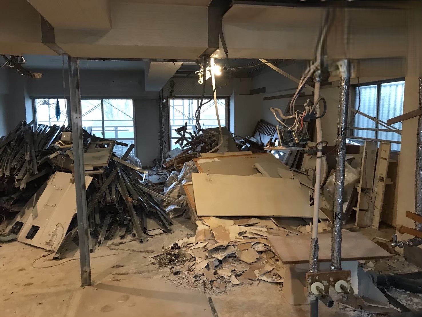 埼玉県和光市　内装解体 事例写真